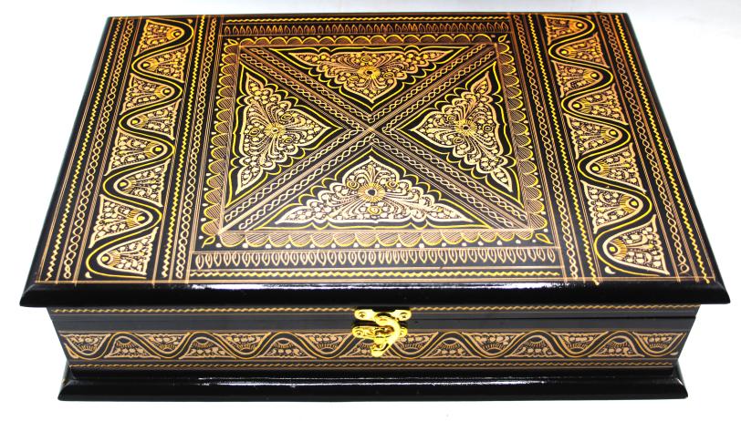 Naqashi  Wooden (without Rahail ) Box 9x13 inches