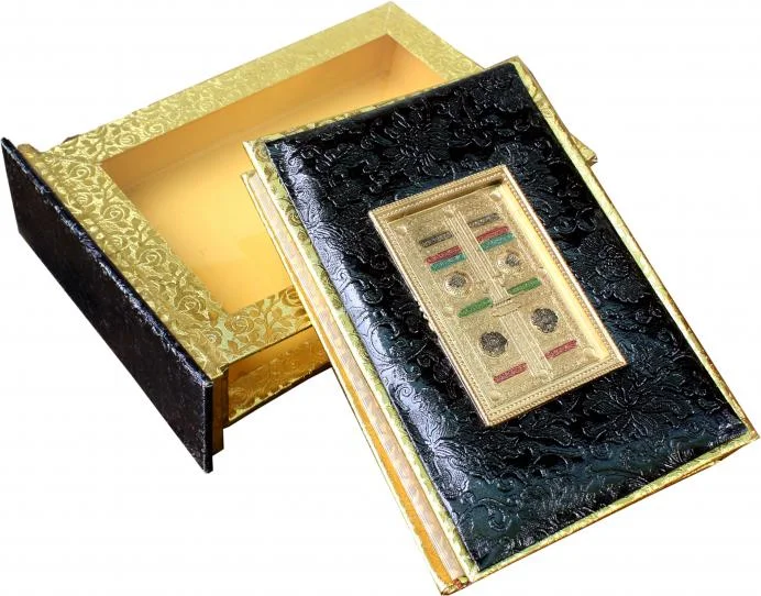 Holy Quran 11 Line Kaba Model Black