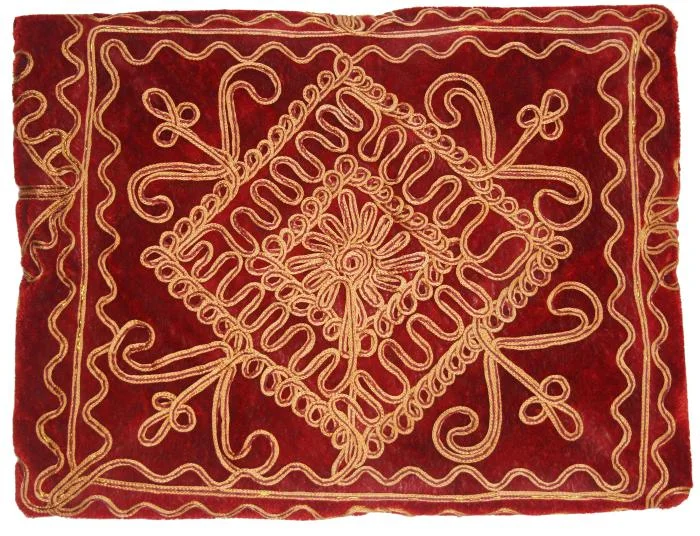 Padded Juzdan Sweet Cloth With embroidery