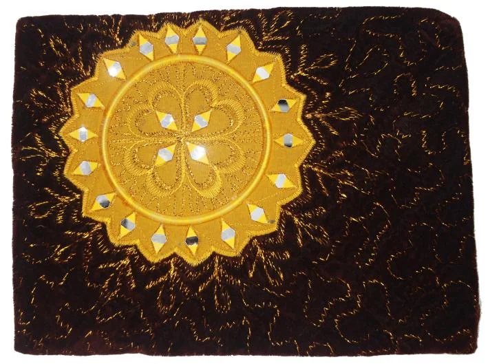 Padded Vwlvet Juzdan With Sunstyle Embroidery A4 Size