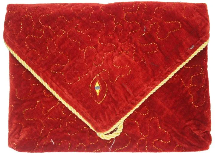 Padded Vwlvet Juzdan With Sunstyle Embroidery A4 Size