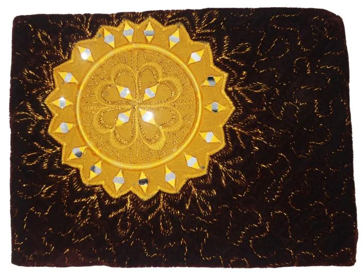 Padded Vwlvet Juzdan With Sunstyle Embroidery A4 Size